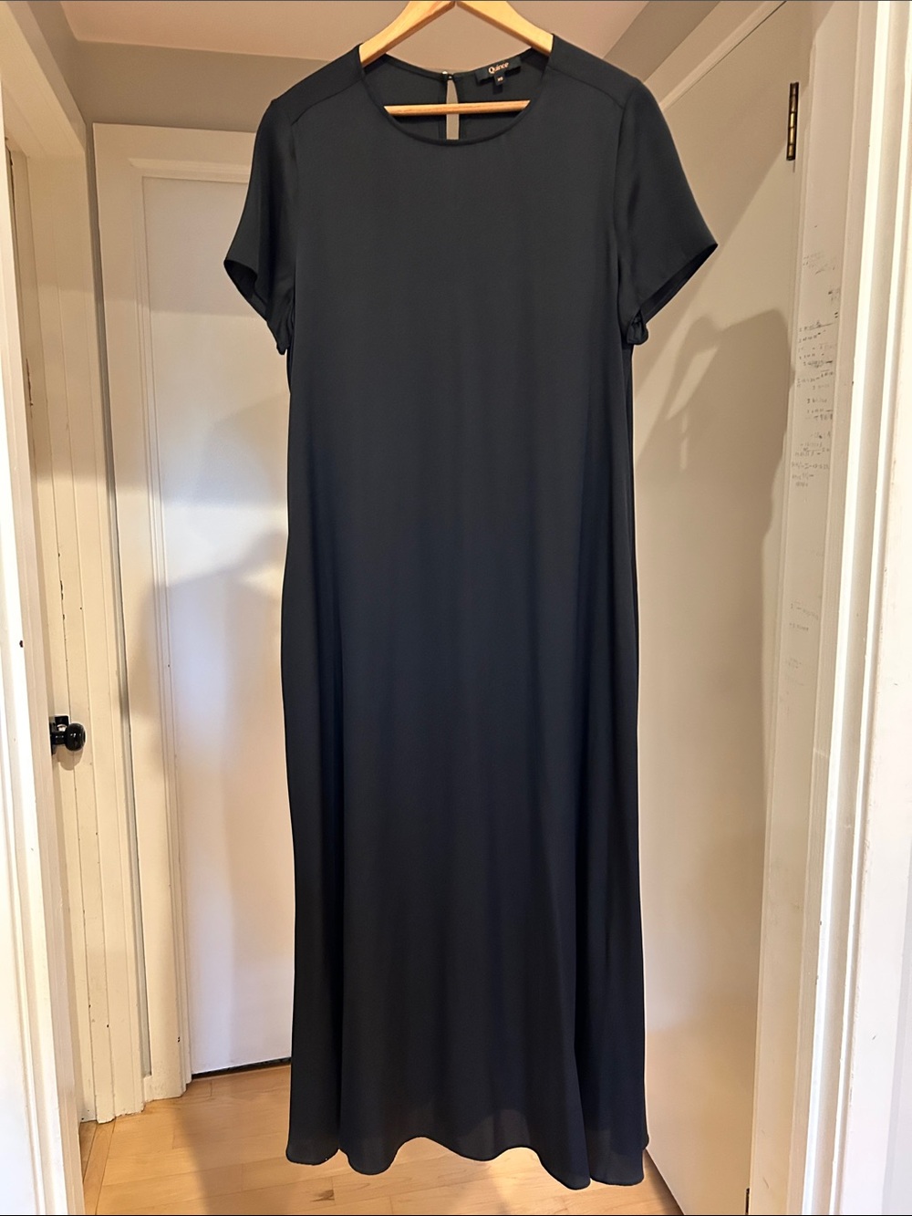 NWOT Quince Washable Stretch Silk Voluminous Maxi Dress